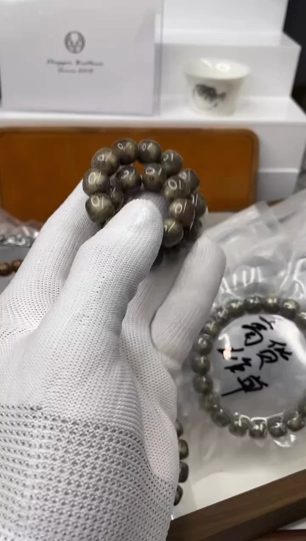 星月菩提手串128 糯冰奶奶灰11*10