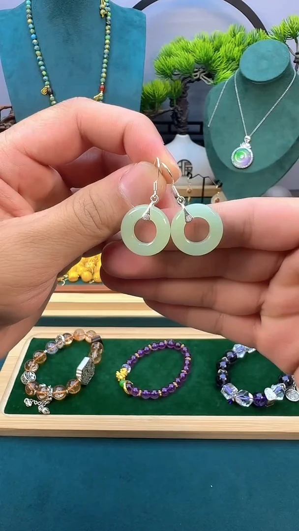 和田玉银S925镶嵌耳饰E355