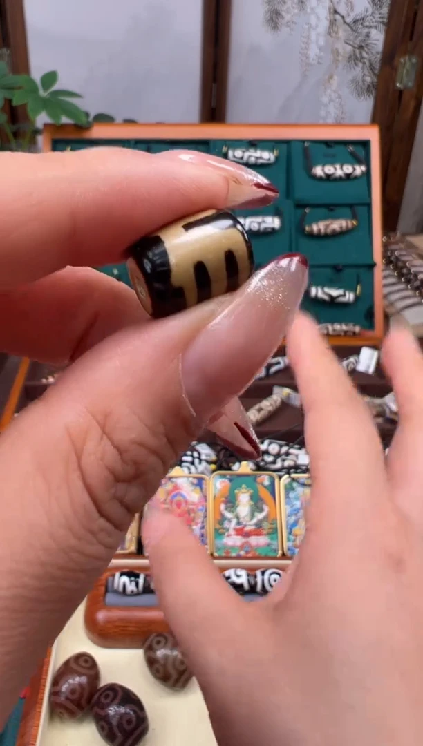 合金颈饰玛瑙/玉髓（覆膜）30.(微瑕随机发货)