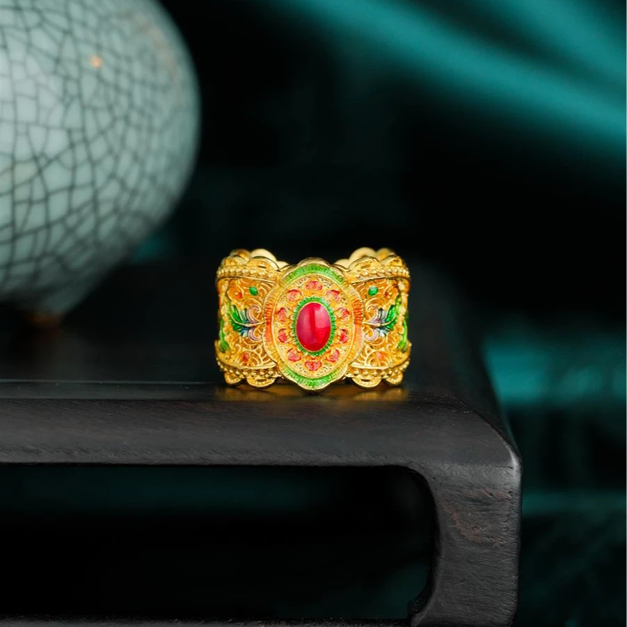 ZOCAI/佐卡伊古法黄金珐琅彩倾世芳华宫廷风足金开口戒指W08440