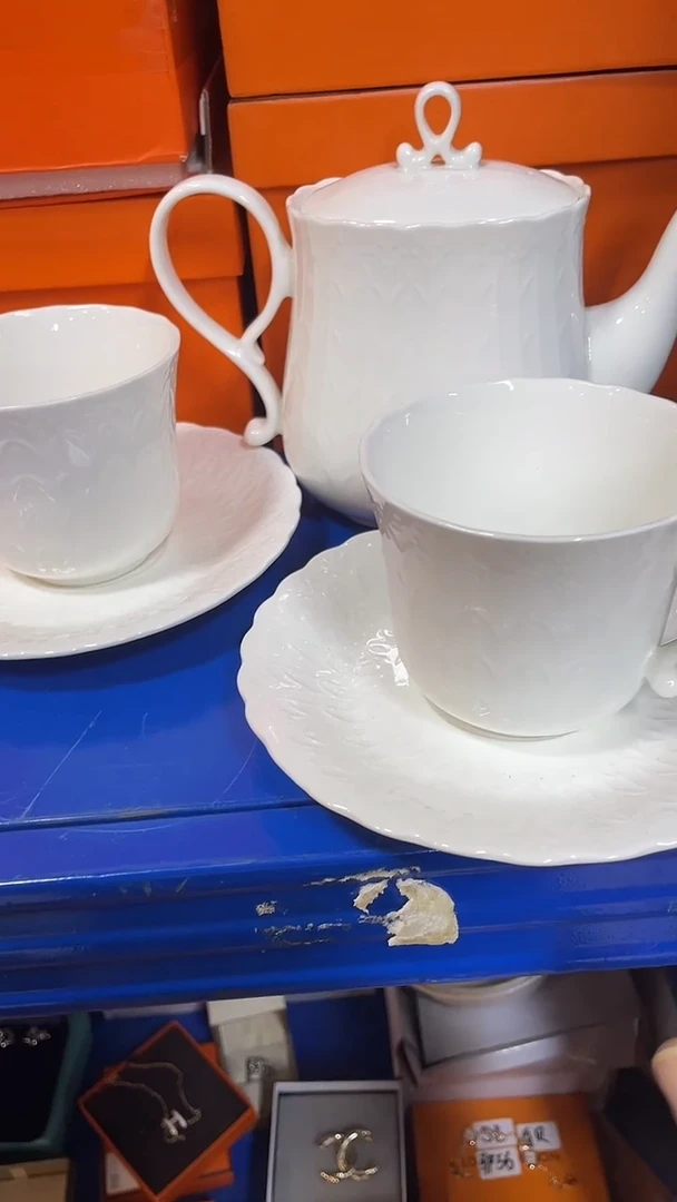 杯鸿辉家品牌瓷器，京东包邮！