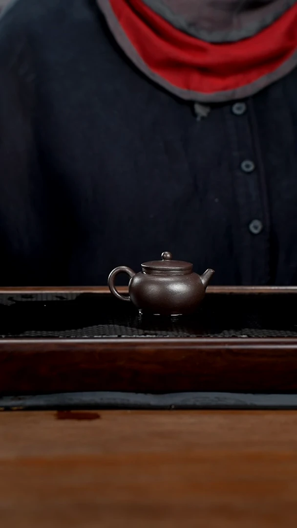 茶壶紫砂60CC黄龙山原矿段泥4