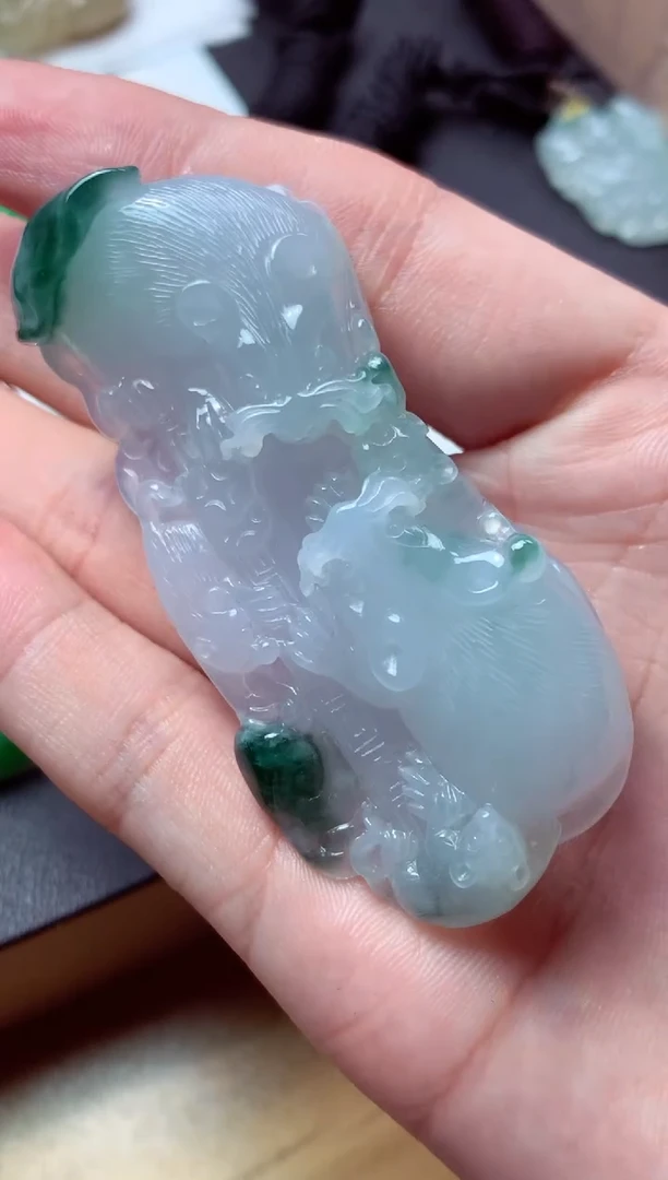 翡翠未镶嵌颈饰天然翡翠