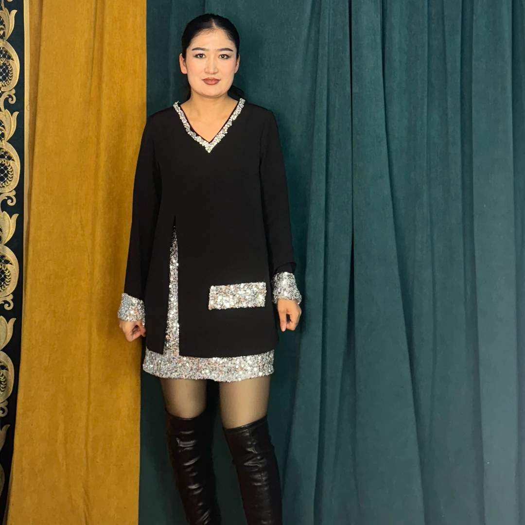 2025款时尚显瘦连衣裙