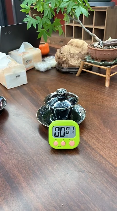 茶盏牧*152=。。。。。