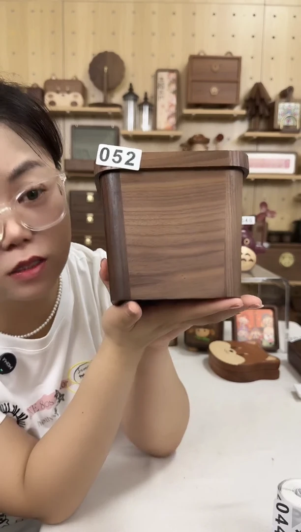 木052特价黑胡桃木垃圾桶