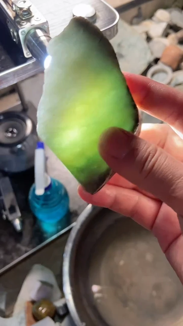 配石翡翠翡翠边角料未加工37