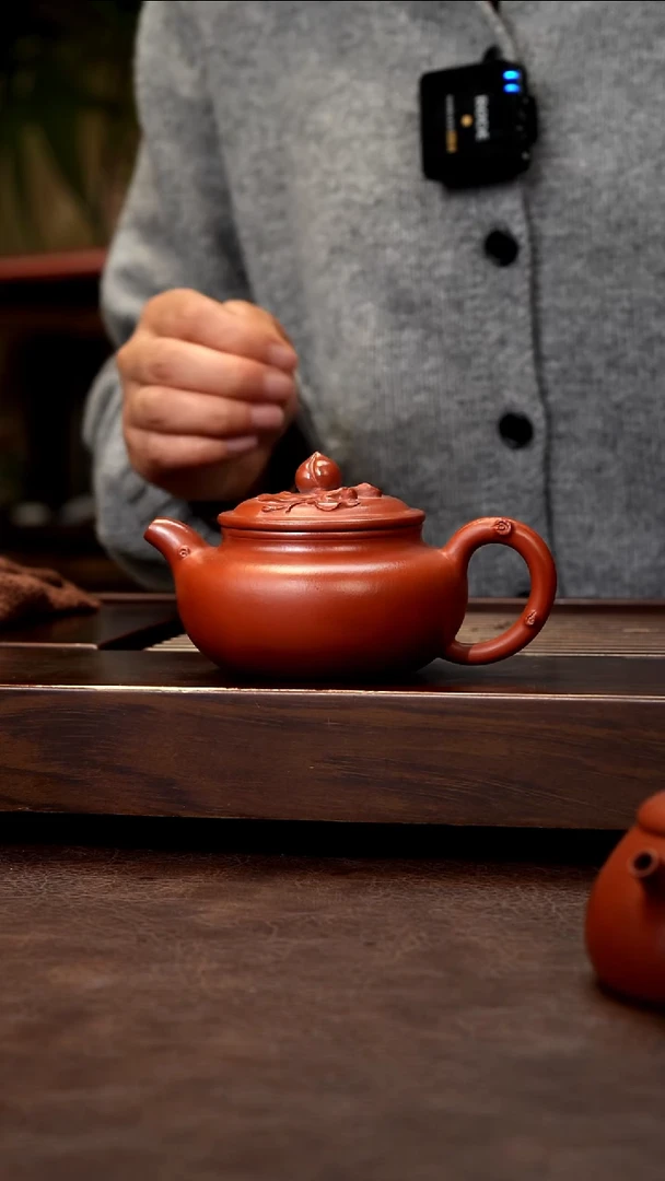 茶壶紫砂朱泥泥绘仿古180cc左右