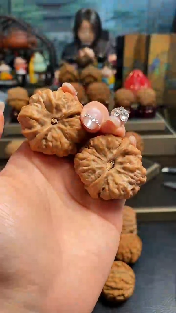 【闪购商品】文玩核桃把件H229蛤蟆头39