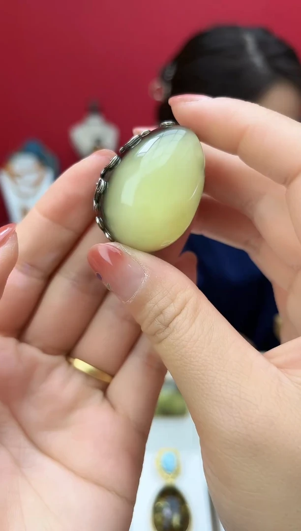 【闪购商品】琥珀珠宝奇石未镶嵌