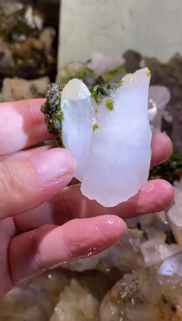 未镶嵌珠宝半成品水晶23号四川超七花园水晶