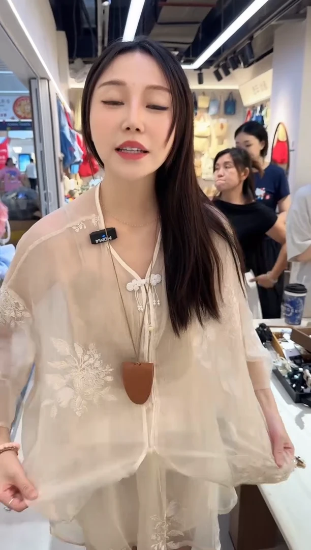 皮质非金属挂脖磁吸皮革墨镜夹