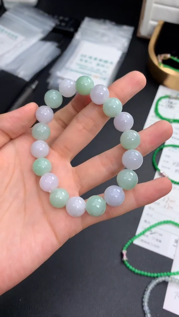 未镶嵌挂件翡翠48小时鉴赏期 退货不扣服务费