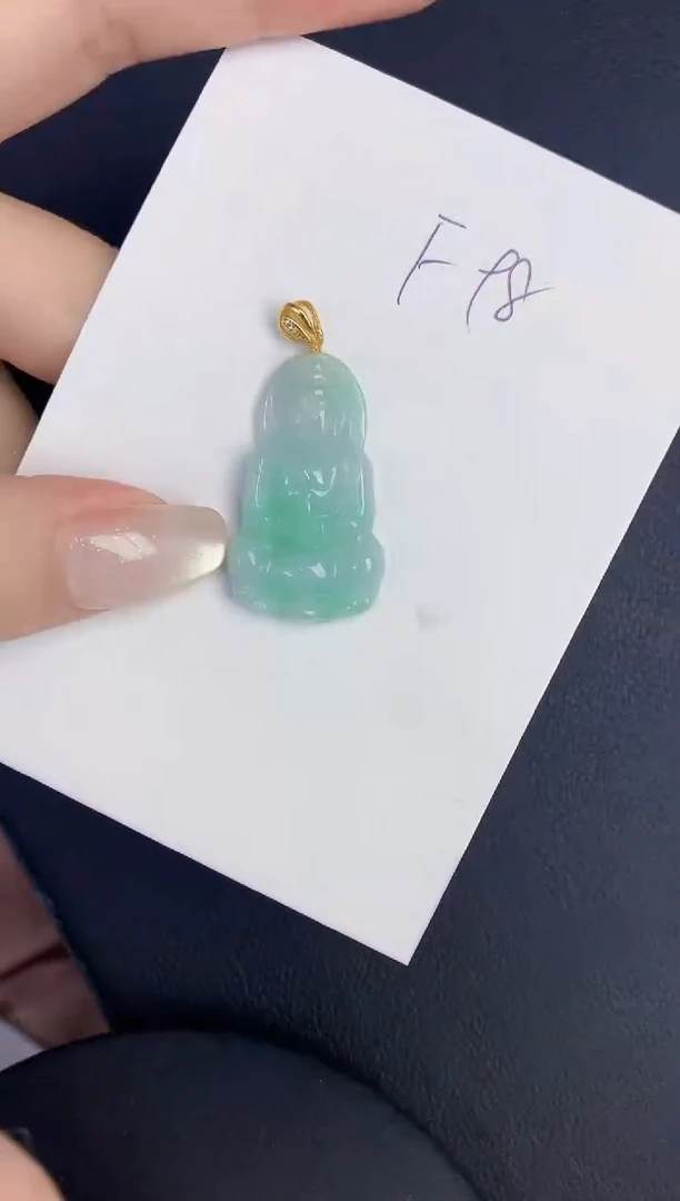 翡翠未镶嵌颈饰缅甸天然翡翠A货