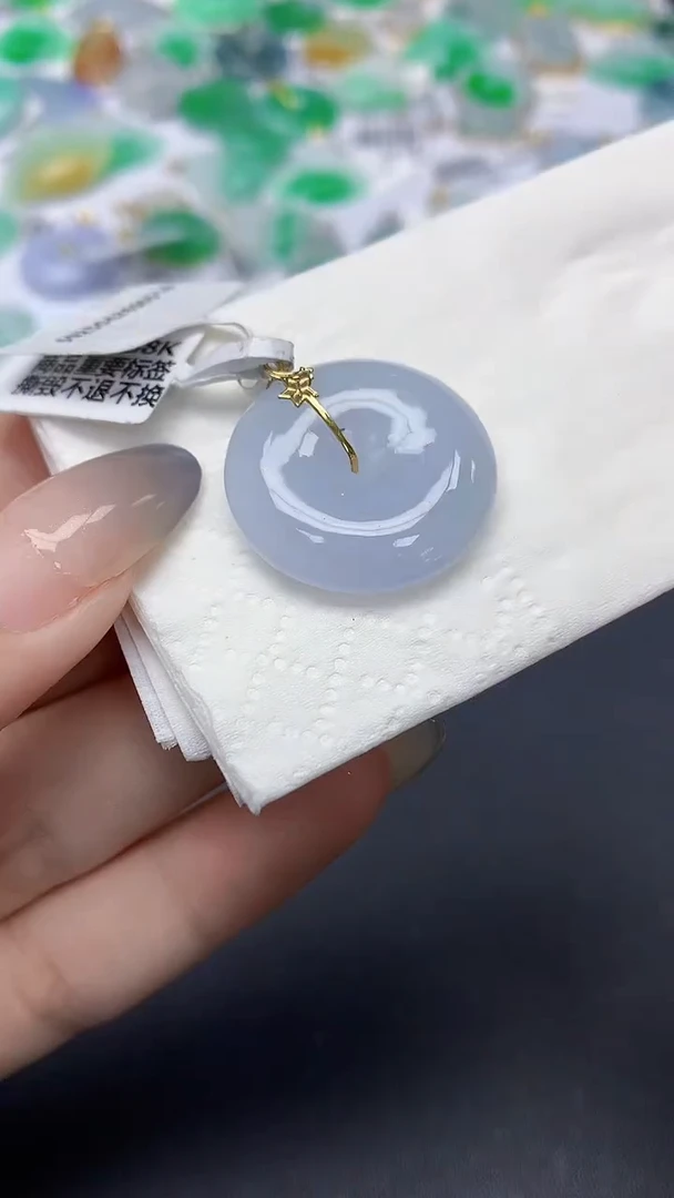 翡翠18K金镶嵌颈饰天然缅甸a货翡翠