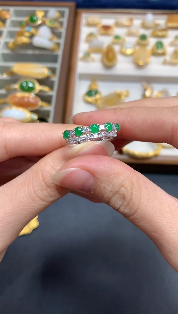 【闪购商品】翡翠戒指18K金镶嵌A623|7800