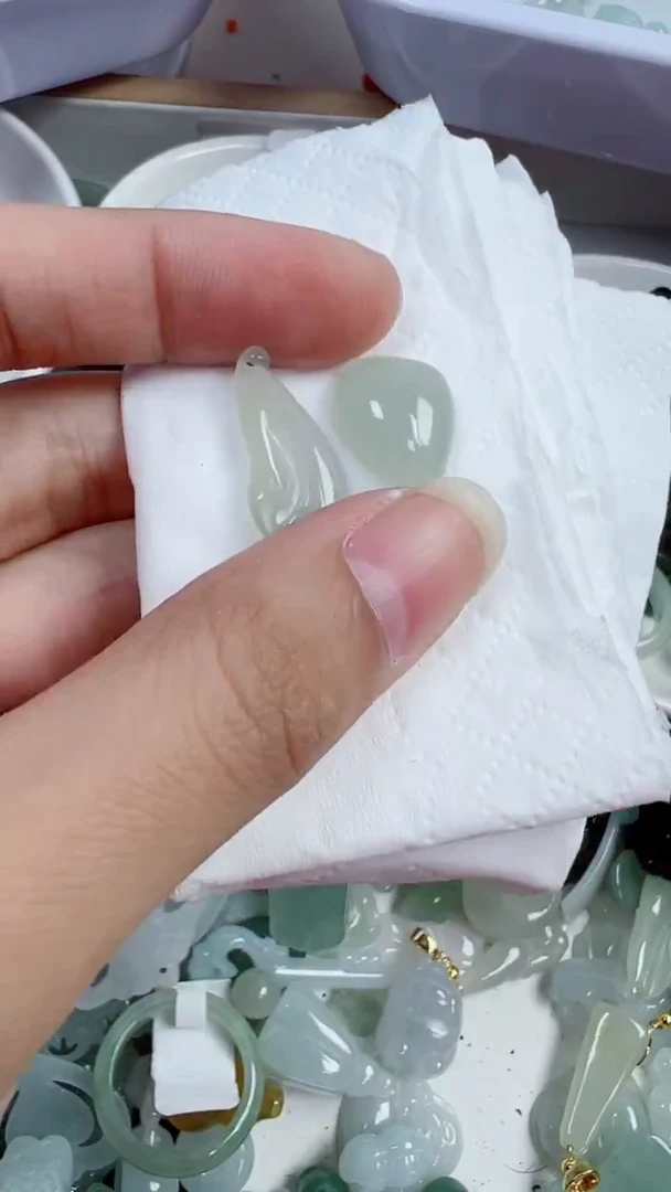 散珠翡翠580号链接，A货翡翠