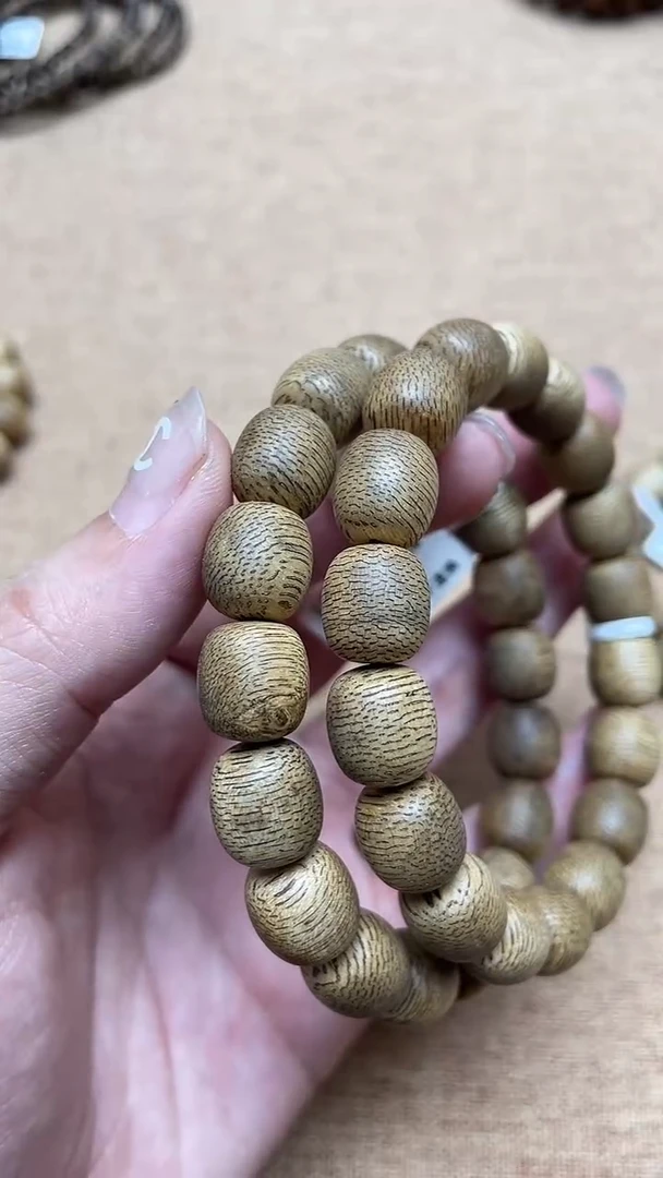 沉香手串a****x老文莱蛇皮纹1.1老型单圈多样性发其一