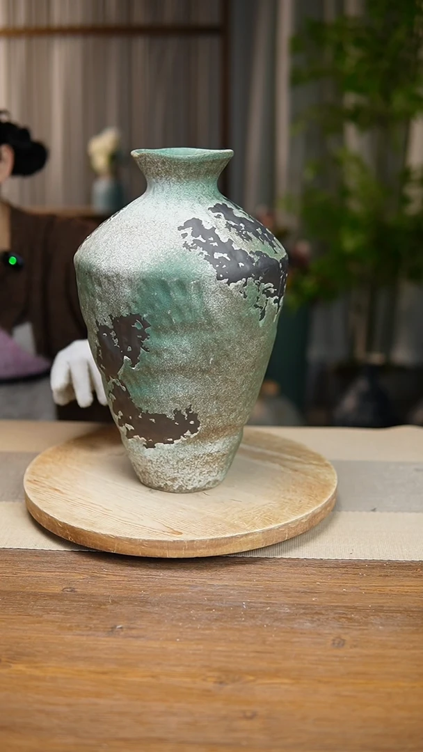 【闪购商品】陶瓷  花器诧寂复古绿高脚