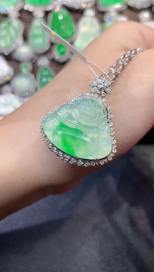 吊坠(不含链)18K金镶嵌翡翠D46