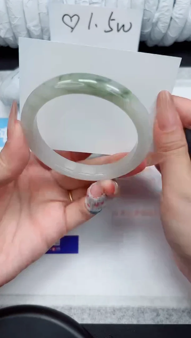 石英质玉手镯未镶嵌58-60