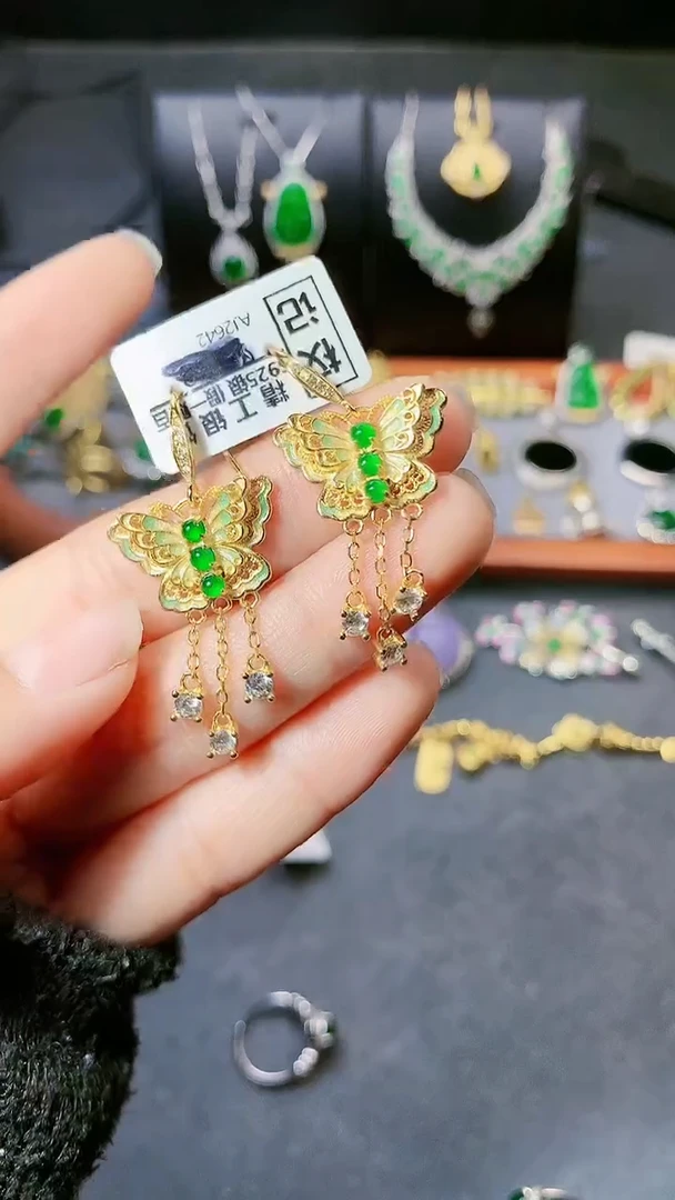 【闪购商品】翡翠耳饰银S925镶嵌耳饰