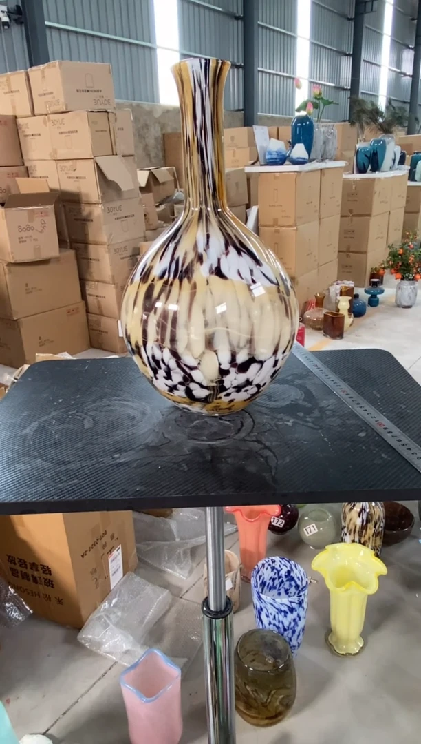 40人工吹制会有人工痕迹