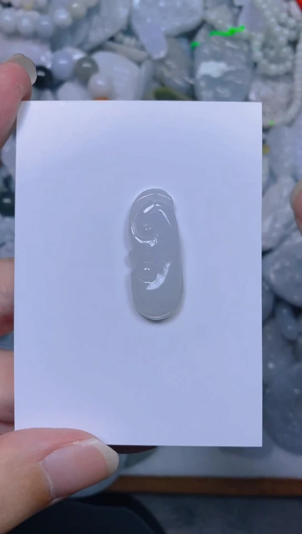 翡翠未镶嵌颈饰4