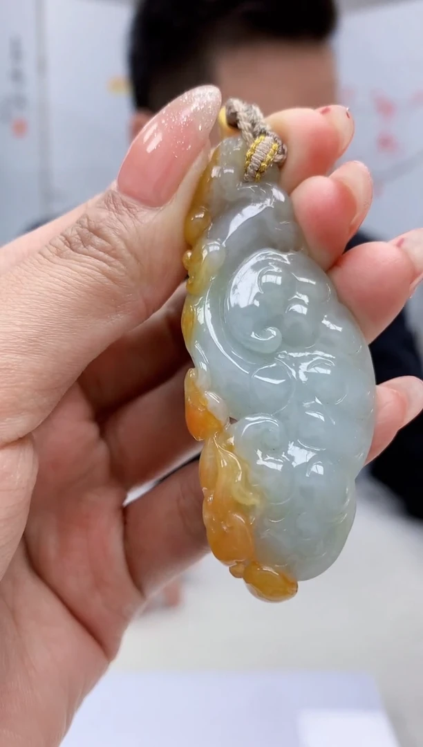 【闪购商品】定制翡翠未镶嵌4990MM-毛货挂件130