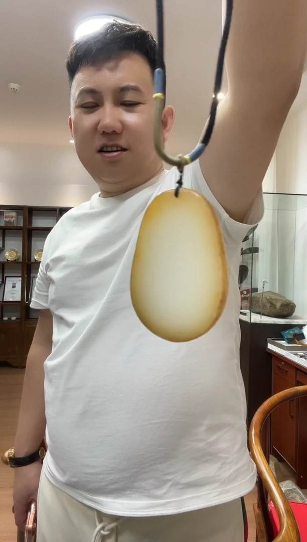 颈饰未镶嵌和田玉2