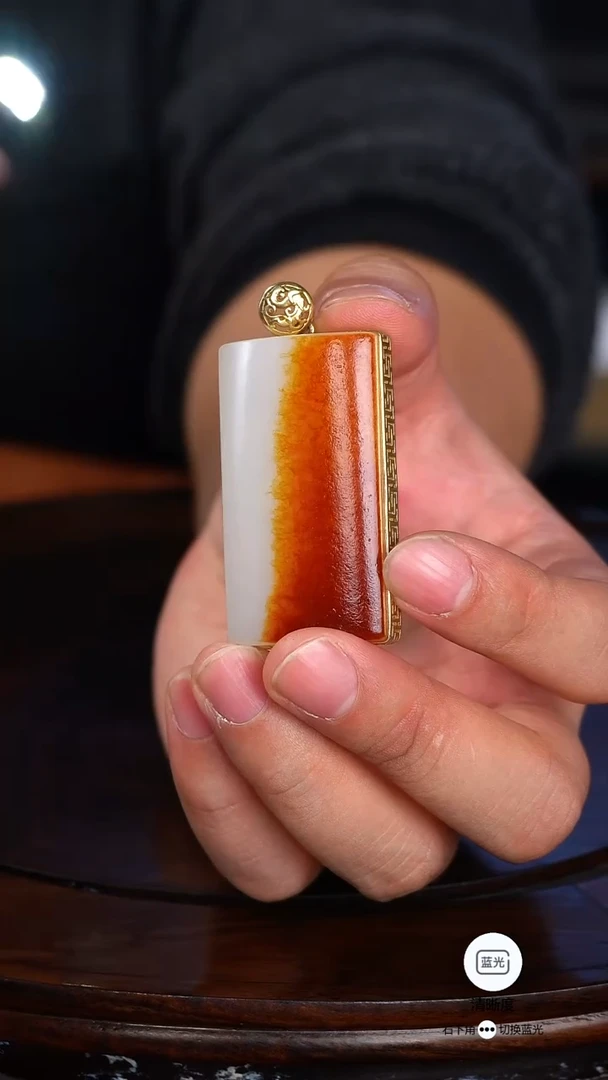 未镶嵌和田玉挂件笑*尘平安无事牌