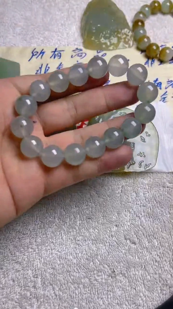 颈饰未镶嵌翡翠天然翡翠