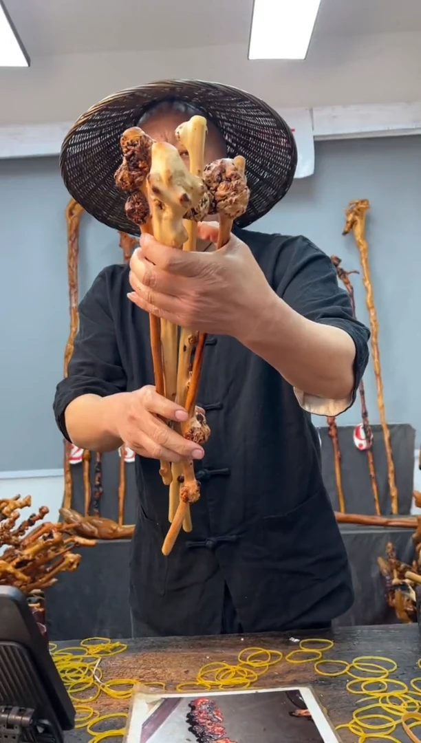 【闪购商品】黑果木其他黑果木479