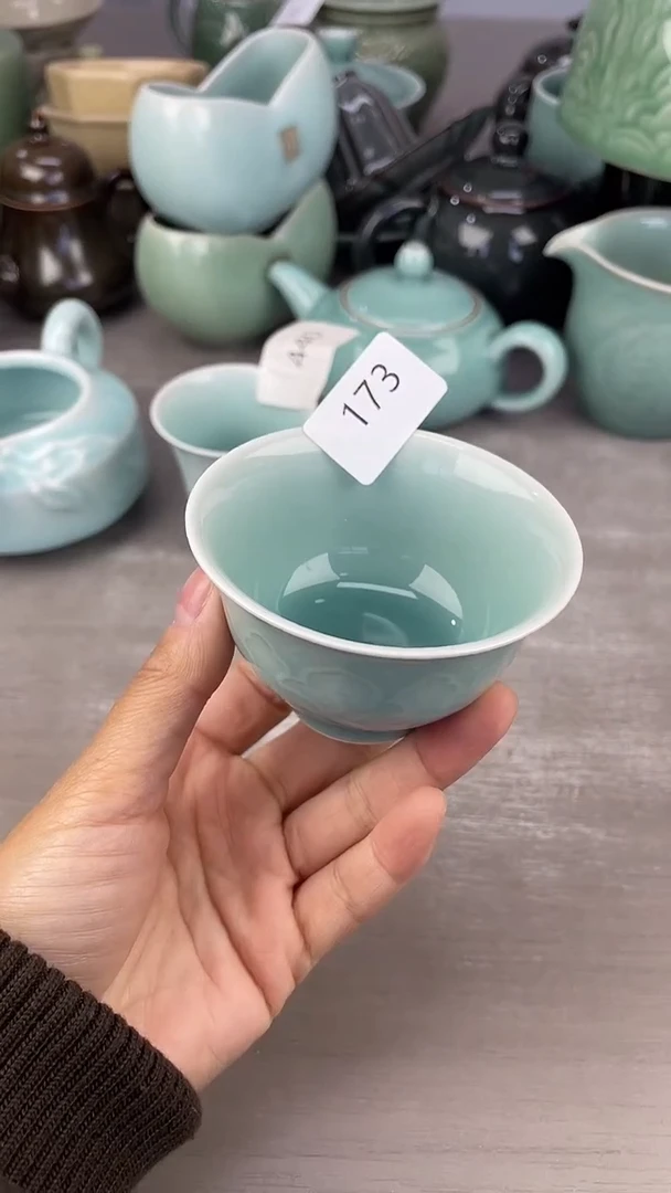 青瓷仓储清仓福利微瑕