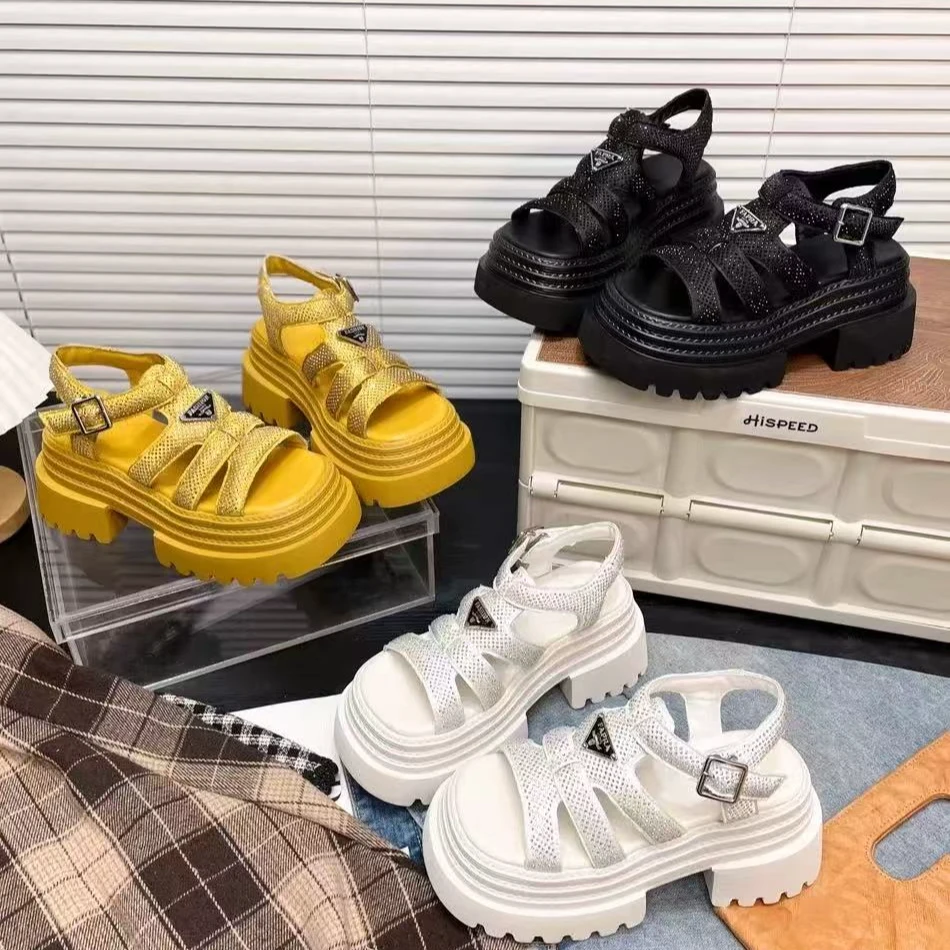 【C.H】2025新款夏季外穿厚底休闲半拖猪笼鞋女软底防滑水钻女鞋