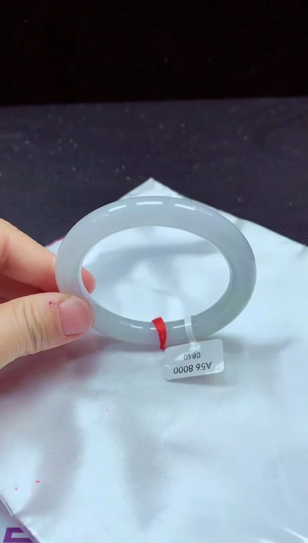 【闪购商品】翡翠手镯未镶嵌镯子56+