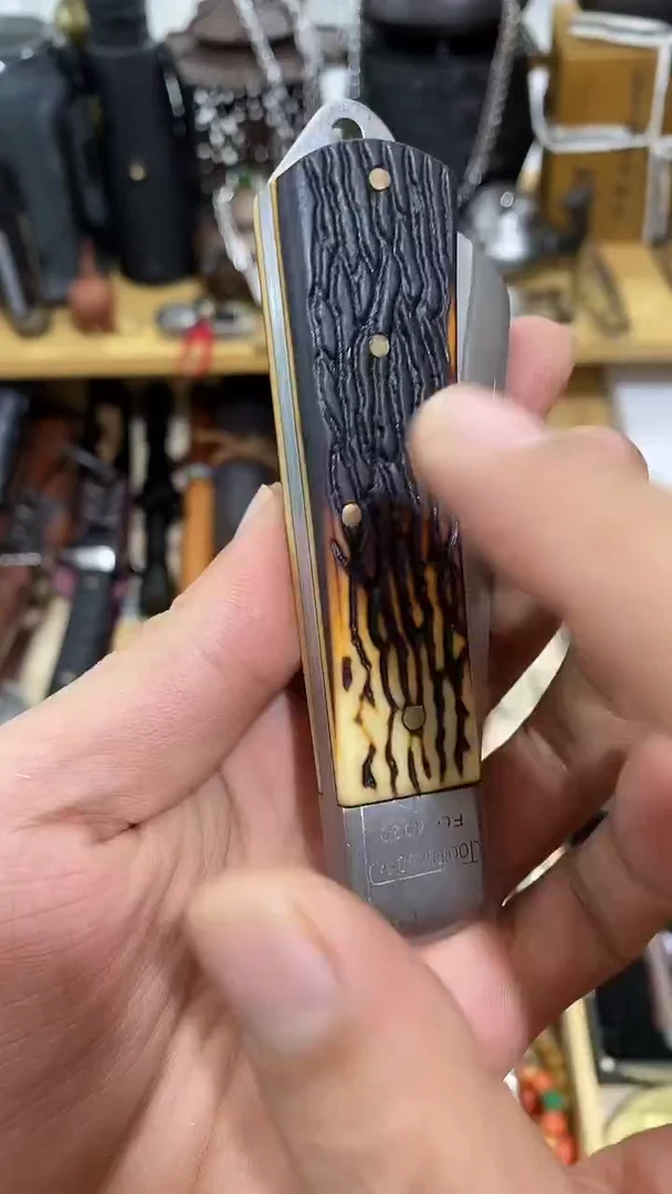 瓷片闪购商品  如图所示