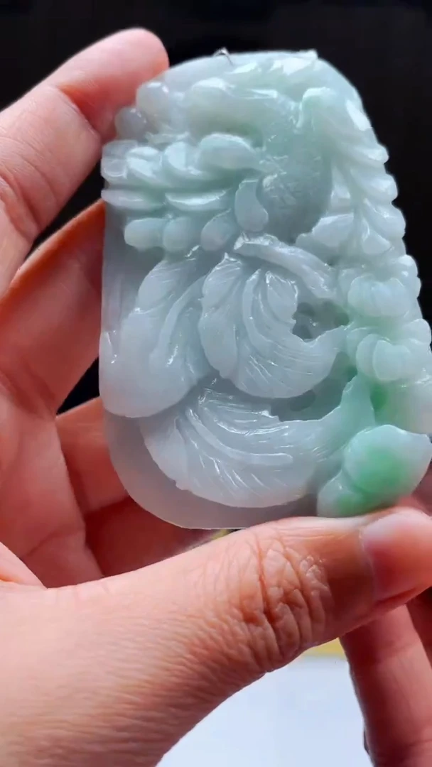 未镶嵌定制翡翠椰**。闪购链接MT0