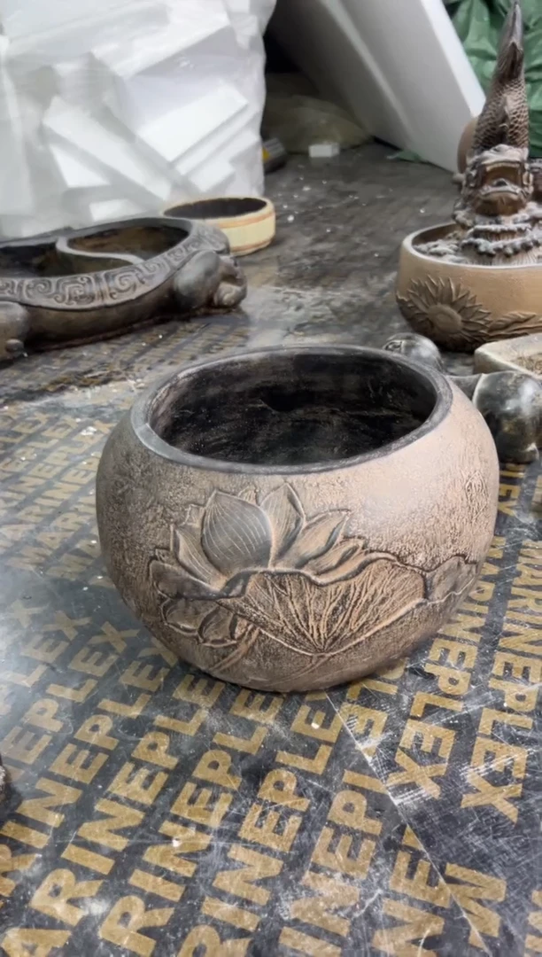 陶土【火山泥】荷缘缸