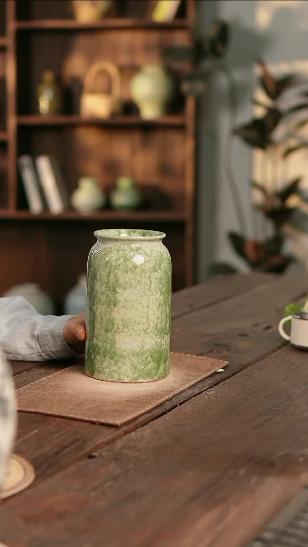 摆件17-48高20口8误差21无孔