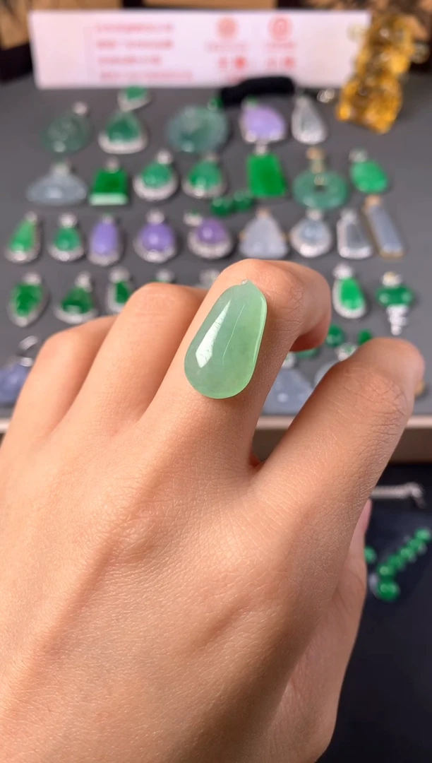 未镶嵌定制翡翠裸石（镶嵌定制）