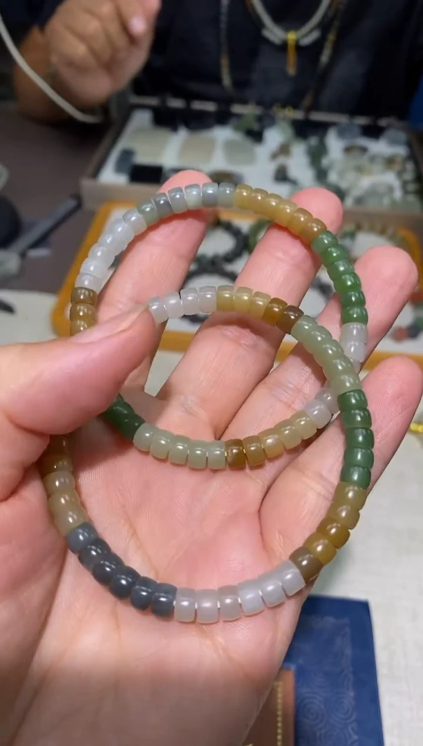 和田玉未镶嵌手链颜色多样性发货拍一发一