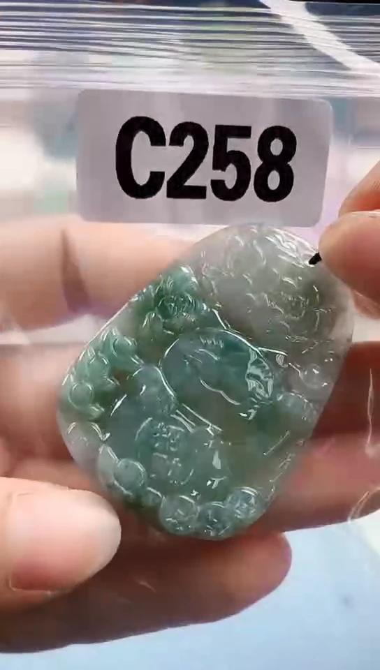 翡翠未镶嵌颈饰天然翡翠吊坠挂件