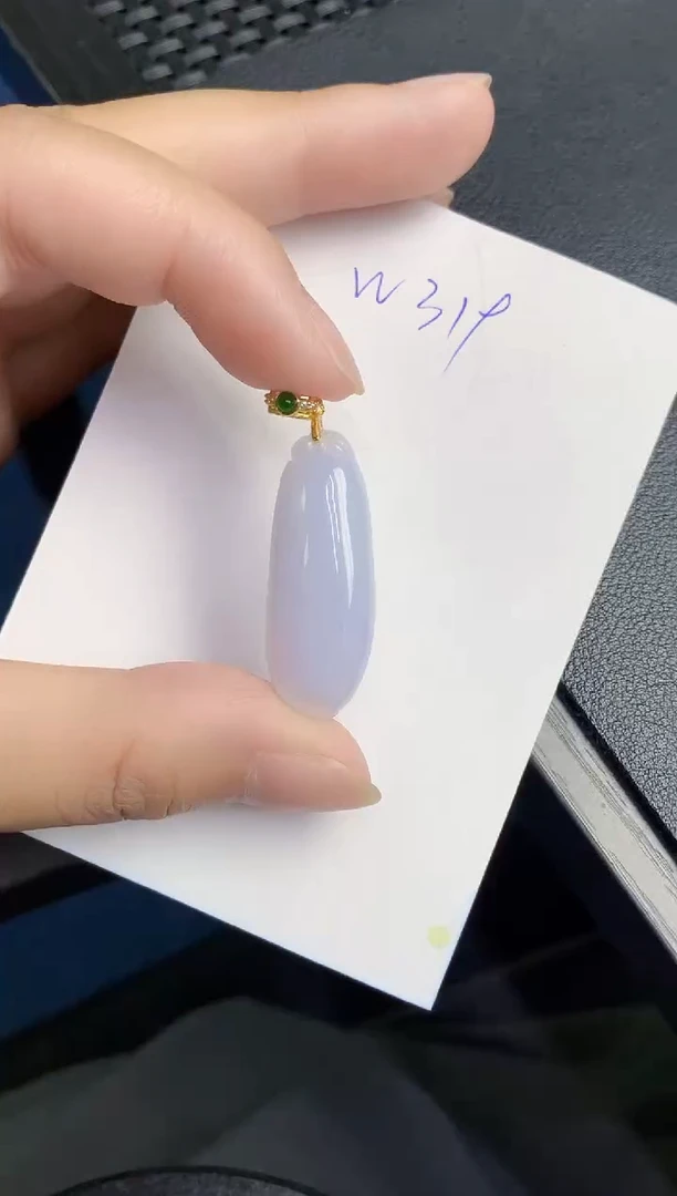 翡翠未镶嵌颈饰000000000