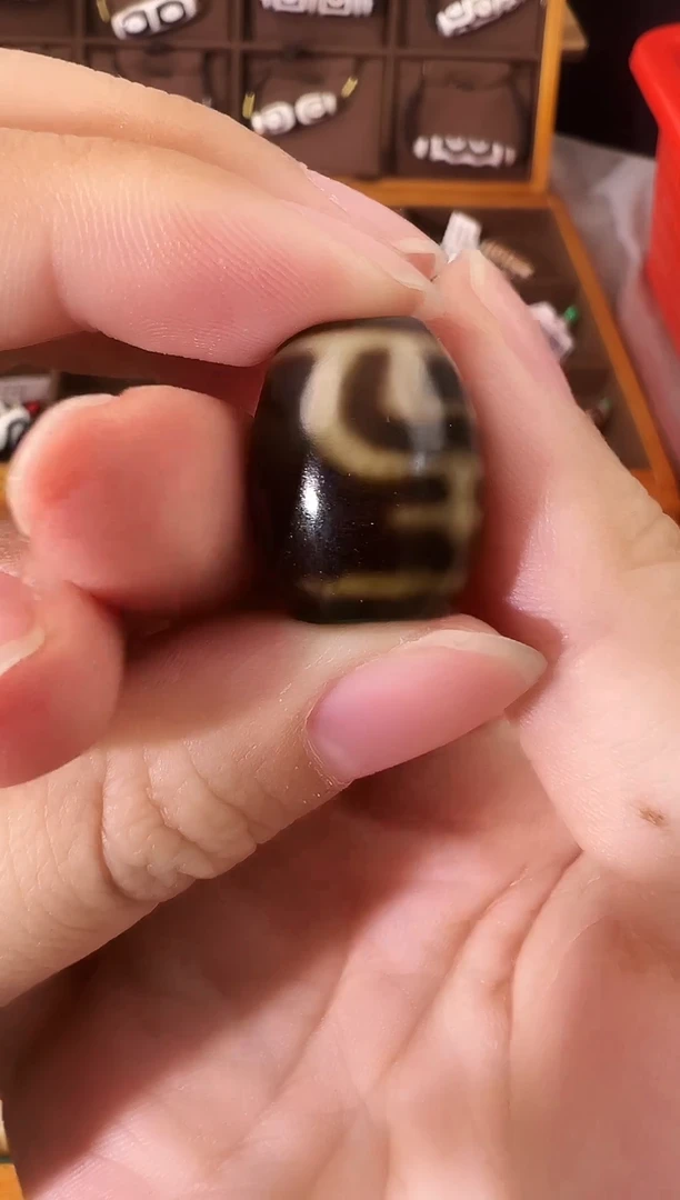 玛瑙/玉髓（覆膜）颈饰未镶嵌19（微瑕随机发货）
