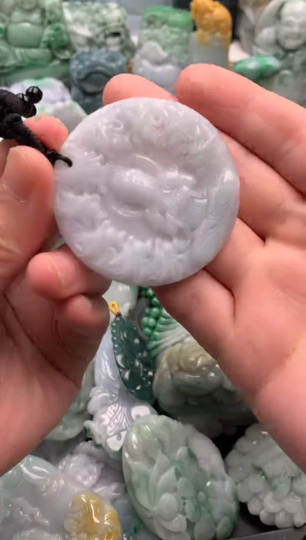 吊坠(不含链)未镶嵌翡翠1