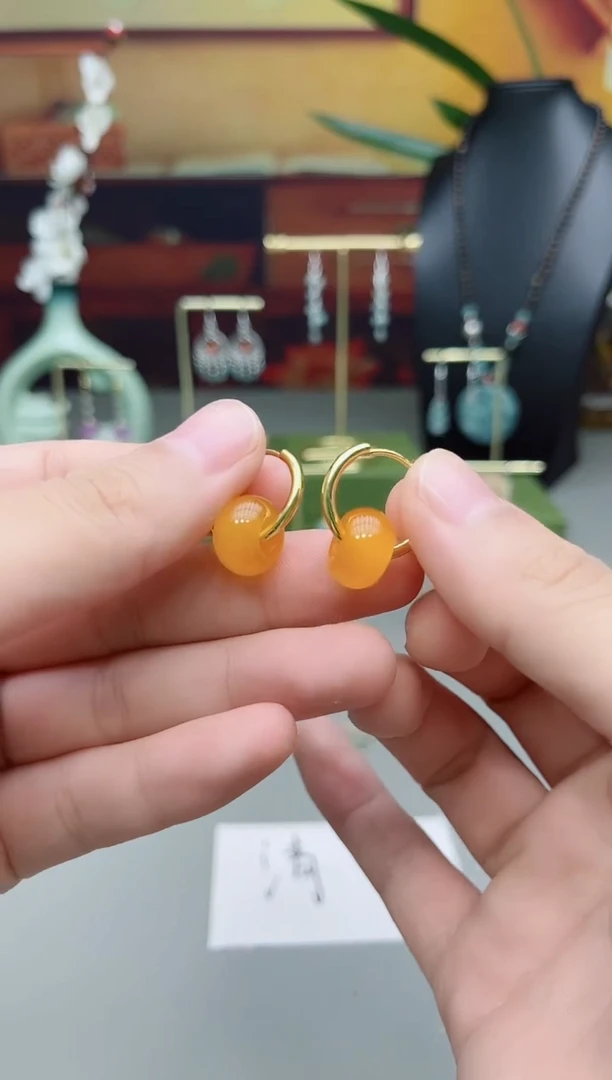 未镶嵌耳饰玛瑙/玉髓536