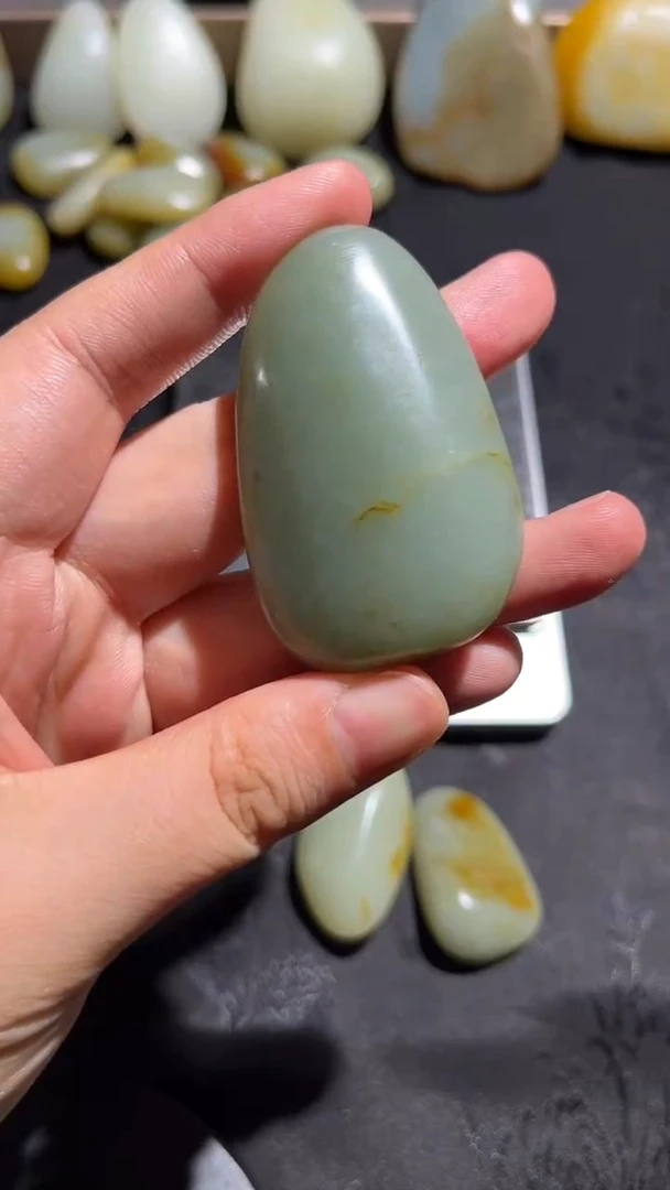 未镶嵌和田玉珠宝奇石多****电6和田玉