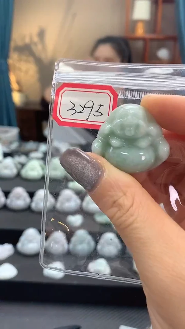 颈饰未镶嵌翡翠佛公3295