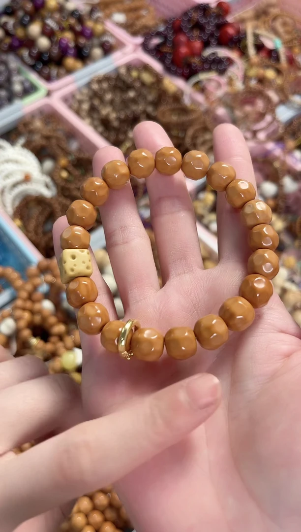 菩提根/象牙果手串猴头奶酪金箍棒跑环10mm+全品